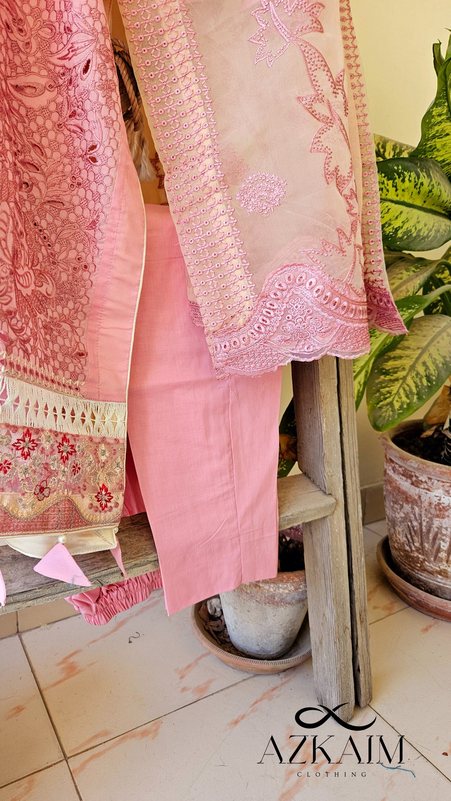 "Blushing Beauty" Lawn Embroidered Dress - 3pcs