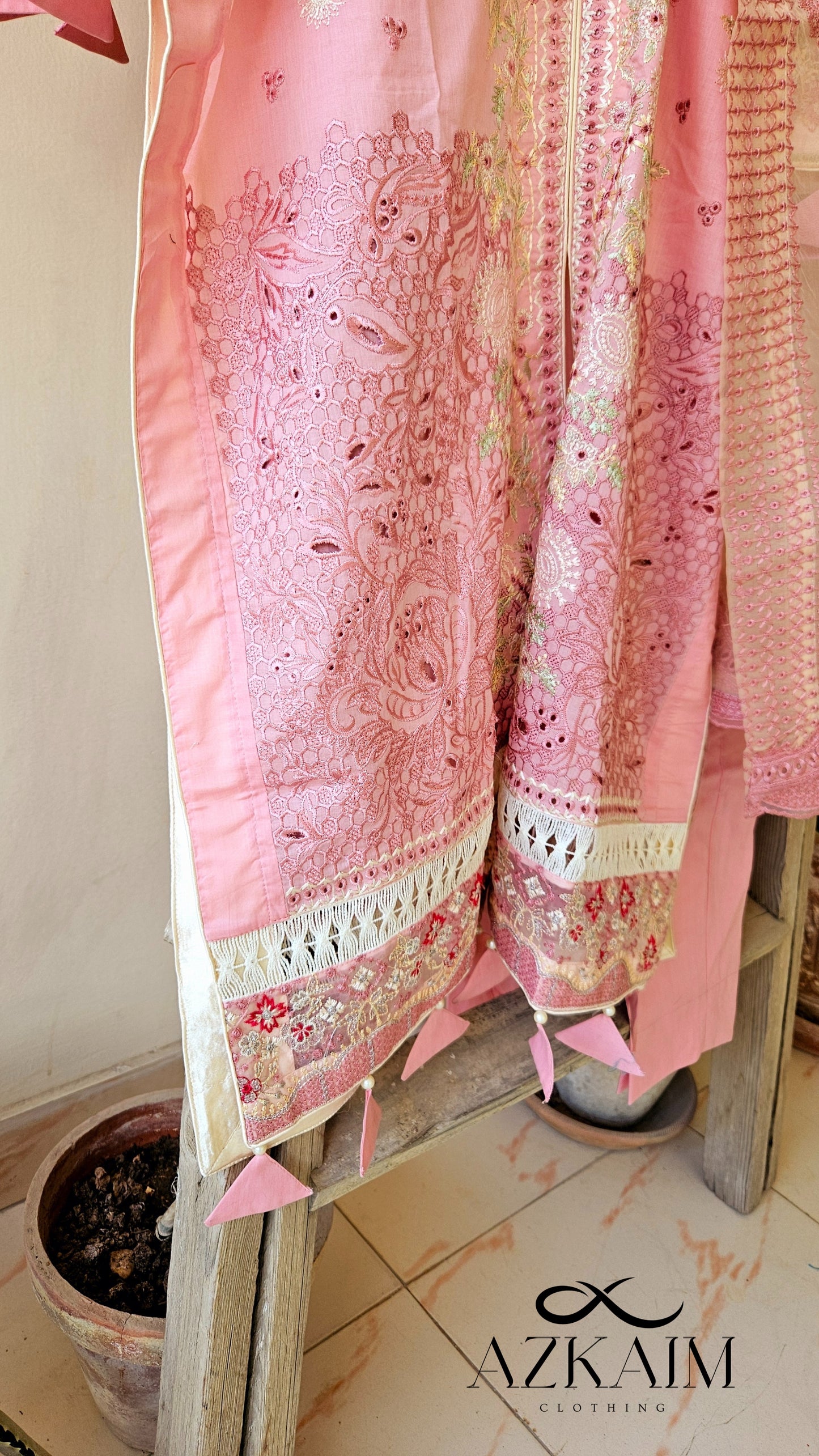 "Blushing Beauty" Lawn Embroidered Dress - 3pcs