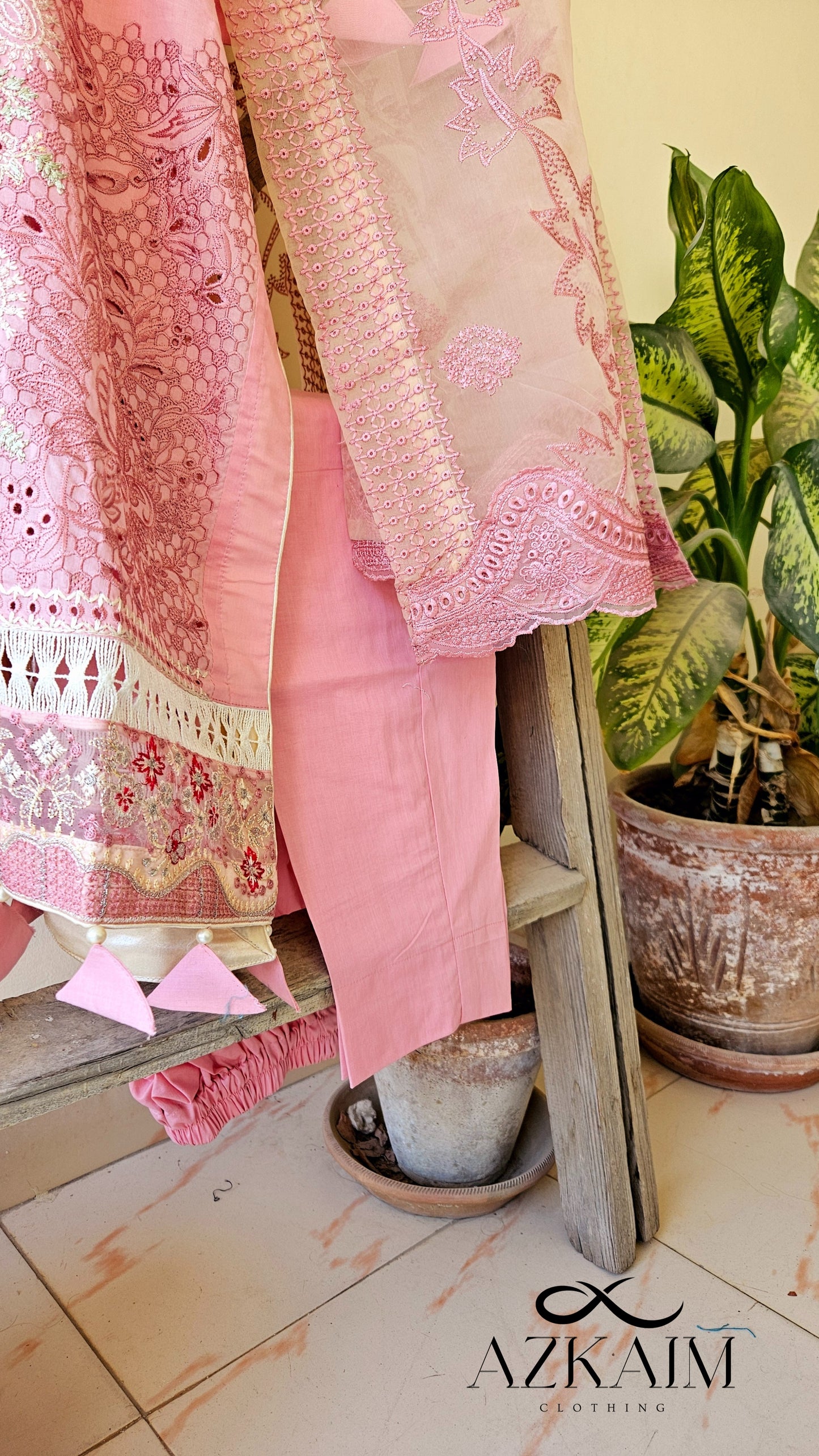 "Blushing Beauty" Lawn Embroidered Dress - 3pcs