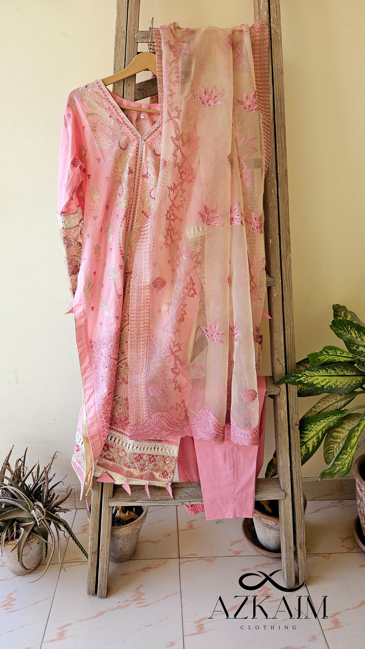 "Blushing Beauty" Lawn Embroidered Dress - 3pcs